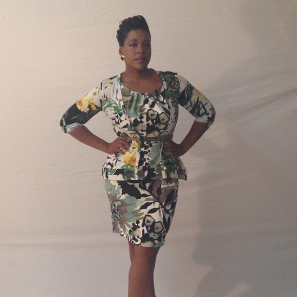 Seafoam Sheath Dress - Picture 1 of 7